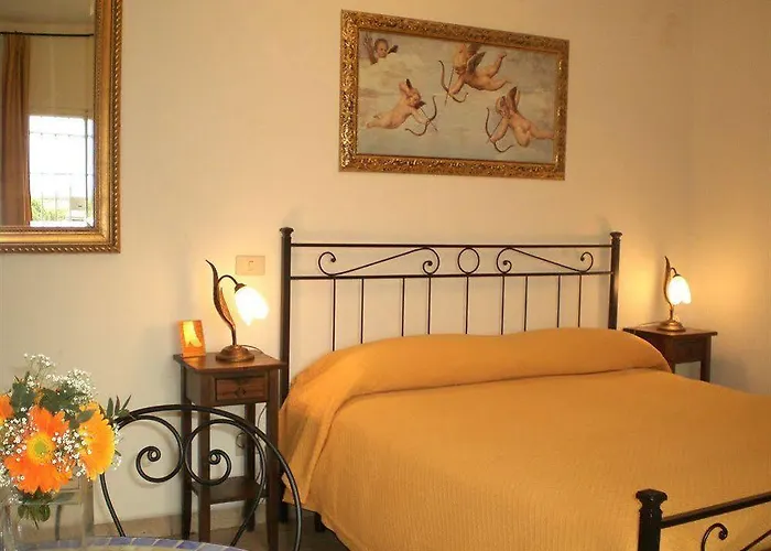 Penthouse With Panoramic Terrace At The Colosseum * Rome
