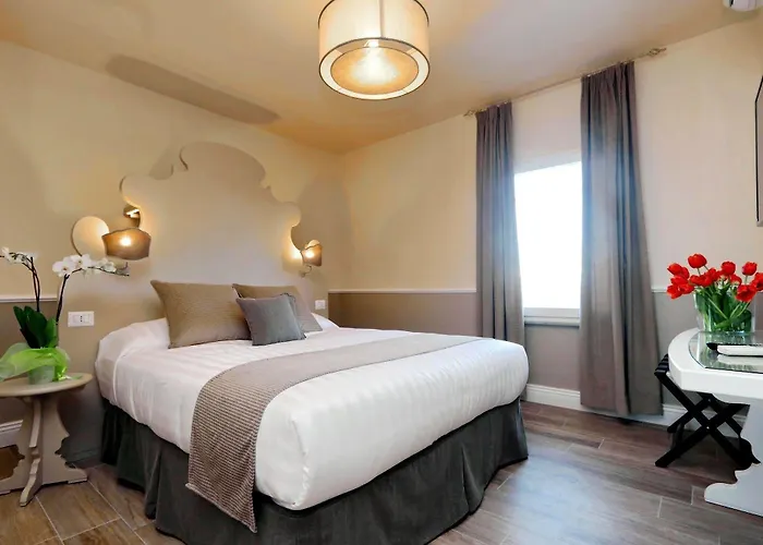 Penthouse With Panoramic Terrace At The Colosseum Appartement Rome