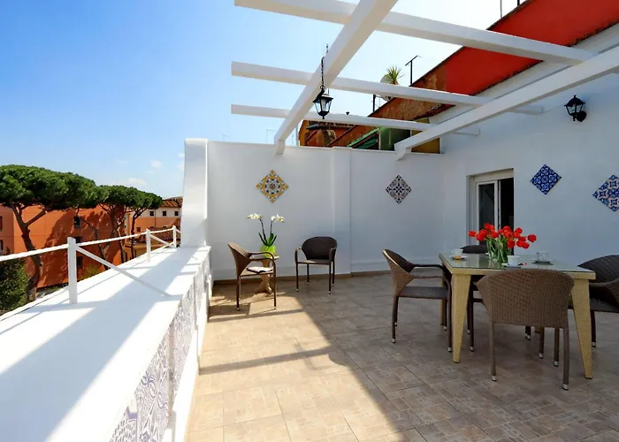 Appartement Penthouse With Panoramic Terrace At The Colosseum Rome